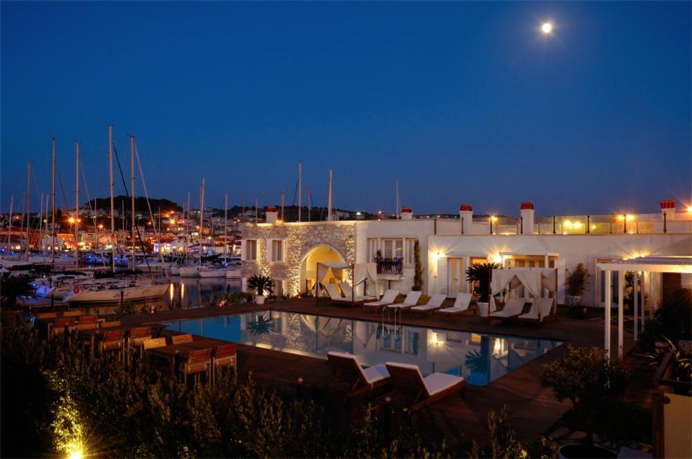 Cesme Marina Konukevi Hostel Exterior photo